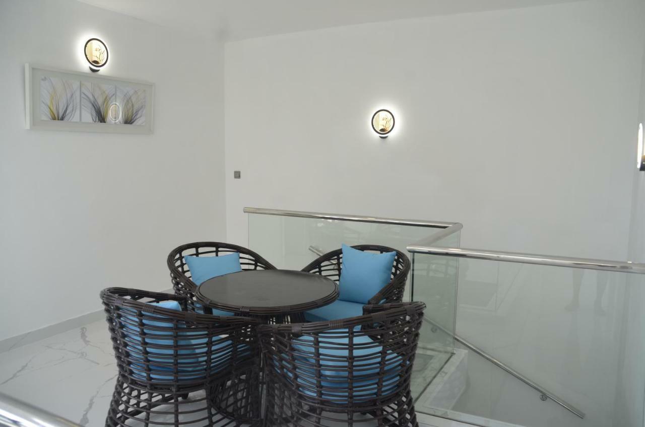 Choisy Azura Villa